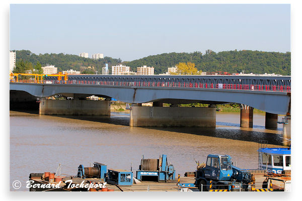 Bordeaux pont ferroviaire Garonne : 33-bordeaux.com