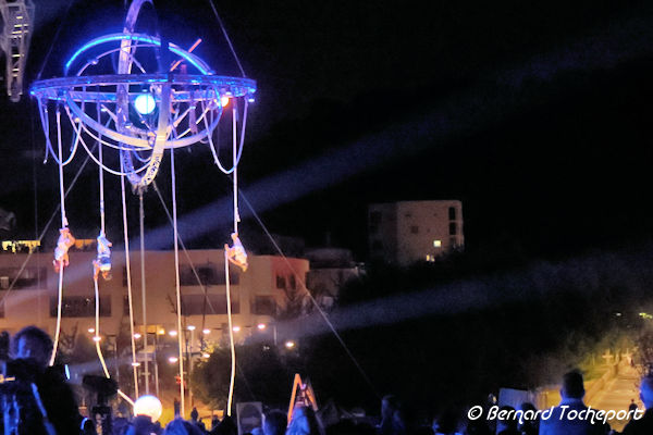 Bordeaux spectacle Galiléo de Deus ex machina inauguration  pont Simone Veil | Photo Bernard Tocheport