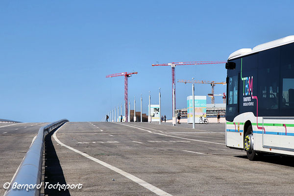 Bordeaux voie réservée aux bus du pont Simone Veil | Photo Bernard Tocheport