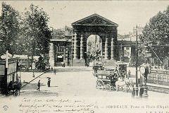 Ancienne carte Postale de porte d'Aquitaine à Bordeaux