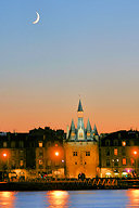 Bordeaux la Porte de la Monnaie vers les quais | Photo Bernard Tocheport