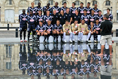 L'équipe de football des Girondins le temps d'une photo -  photo 33-bordeaux.com