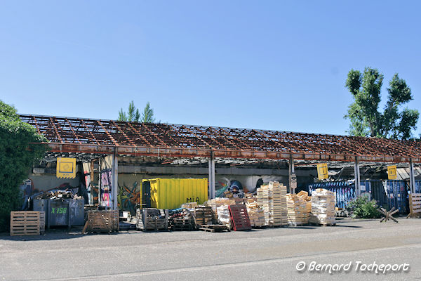 Hangar de récupération à l'Eco système Darwin Bordeaux | Photo 33-bordeaux.com