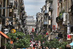 Sainte Catherine la rue commerçante et piétonne de Bordeaux | Photo 33-bordeaux.com