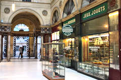 Verdeun ancien magasin de jouets de la galerie Bordelaise | Photo Bernard Tocheport