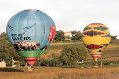 Montgolfiades de Saint Emilions 2014 : 2 ballons survolent les vignes