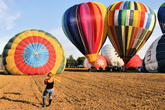 2017 Gonflage des ballons à Saint Emilion | 33-bordeaux.com