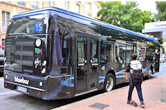 Bordeaux Bus électrique Bluebus sur la ligne 15 TBM | photo Bernard Tochaport