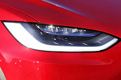 Model X Tesla SUV électrique | Photo 33-bordeaux.com