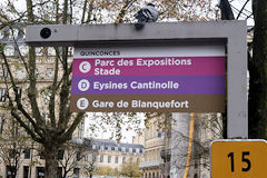 Tram de Bordeaux QUINCONCES lignes C, D et E Gare de Blanquefort | Photo Bernard Tocheport
