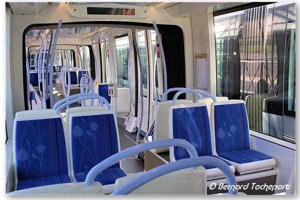 Intérieur d'une rame de tramway Citadis de Toulouse | Photo Bernard Tocheport