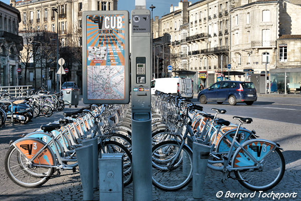 Station VCUB : les vélos en libre service de Bordeaux Métropole | photo 33-bordeaux.com