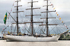 Arrivée à Bordeaux du Cisne Branco 3 mâts Brésilien | Photo Bernard Tocheport