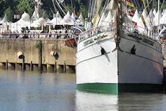 Proue du Cuauhtemoc à la Fête du Vin Bordeaux 2008 | Photo Bernard Tocheport