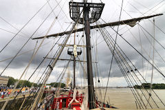 Mâts de l'Etoile du Roy Frégate à Bordeaux | Photo Bernard Tocheport