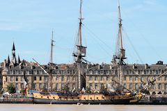 La frégate Hermione accoste aux quais de Bordeaux -  photo 33-bordeaux.com