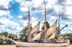 Le trois mâts Le Français naviguant sur la Garonne | Photo Bernard Tocheport