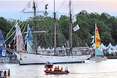 Arrivée à Bordeaux du voilier Marité pour la Fête du Fleuve 2017 | Photo Bernard Tocheport