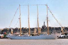 La goélette Santa Maria Manuela du Portugal à Bordeaux | Photo Bernard Tocheport