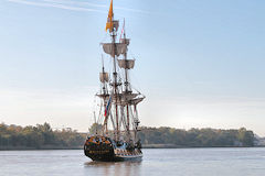 Shtandart frégate Russe naviguant sur la Garonne à Bordeaux | Photo Bernard Tocheport