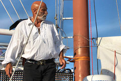 Jean Yves Sainrames Capitaine du Sinbad à Bordeaux | Photo Bernard Tocheport