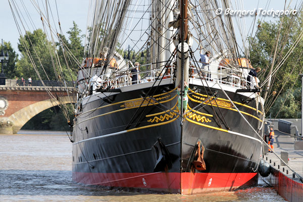 Le grand voilier Stad Amsterdam au ponton d'honneur à Bordeaux | Photo Bernard Tocheport